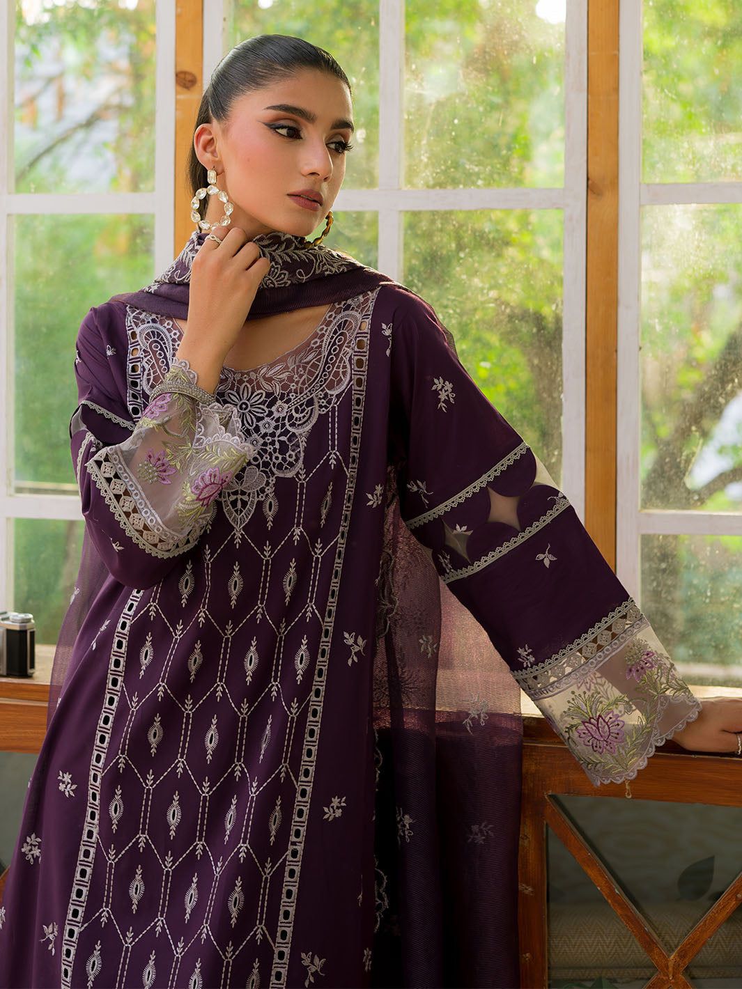 MAHNUR 3pc Unstitiched Wedding Party Wear Winter Collection  Code:AZ 2020