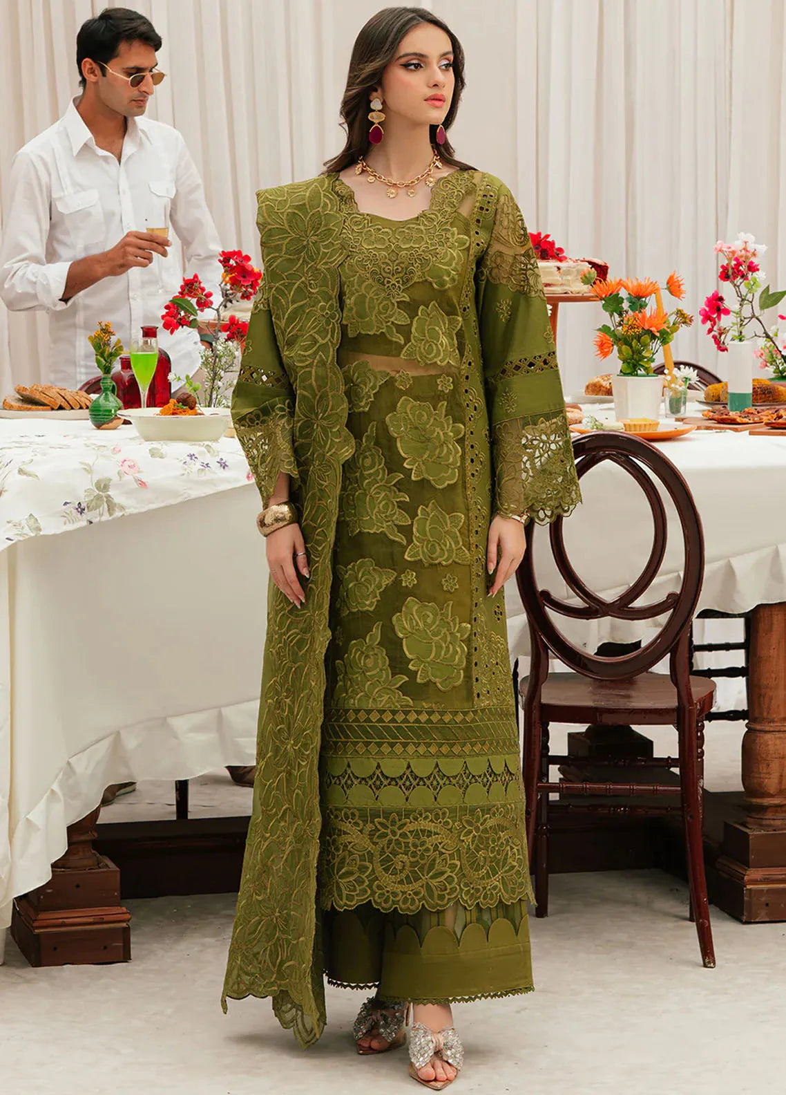 MAHNUR 3pc Unstitched Winter Wedding Luxury Collection