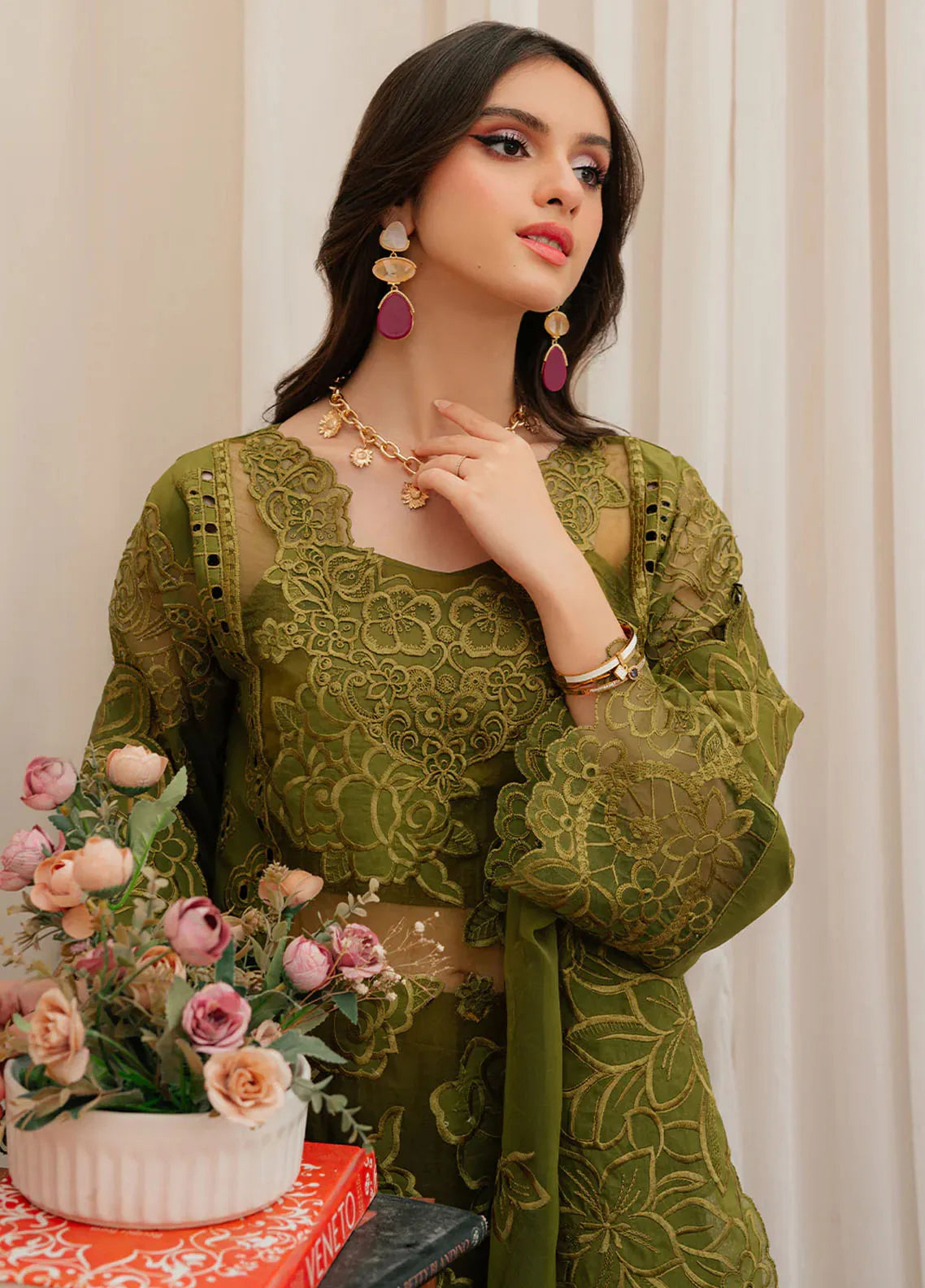 MAHNUR 3pc Unstitched Winter Wedding Luxury Collection